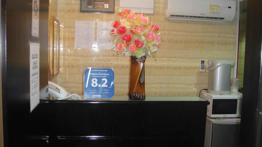 Philippine Hostel Hong Kong Bagian luar foto