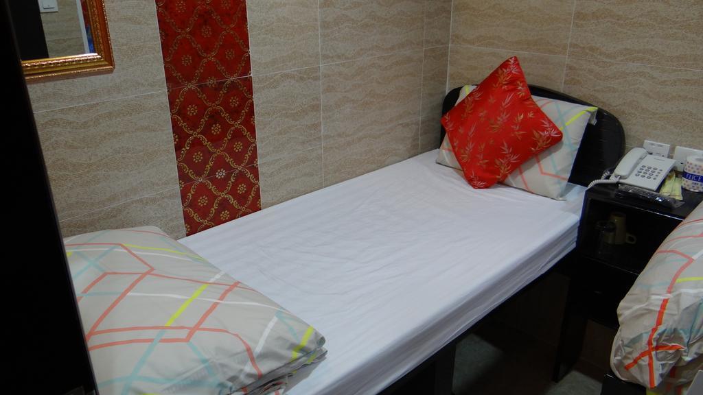 Philippine Hostel Hong Kong Bagian luar foto