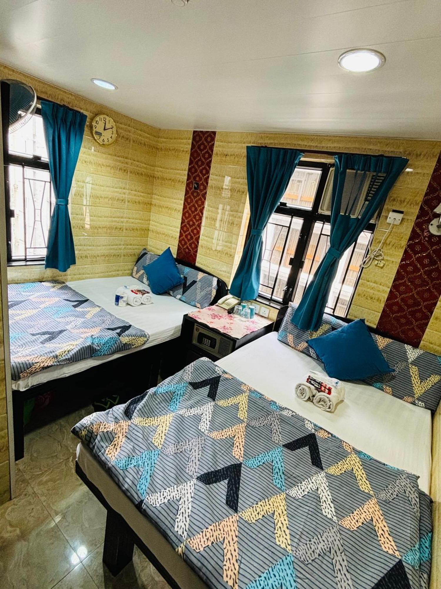 Philippine Hostel Hong Kong Bagian luar foto